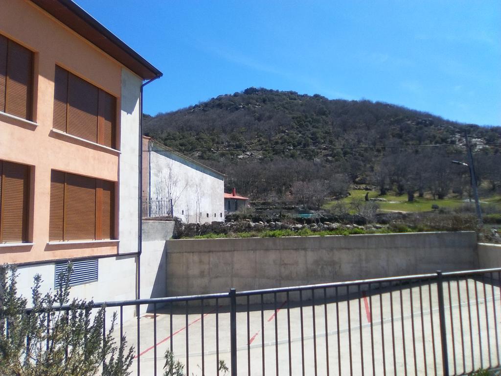 Apartamentos La Covatilla Neila de San Miguel المظهر الخارجي الصورة